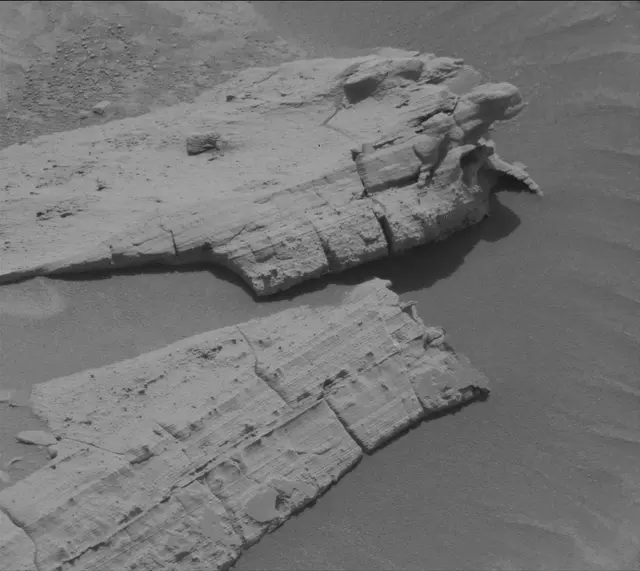 Sol 4350: Mast Camera (Mastcam)