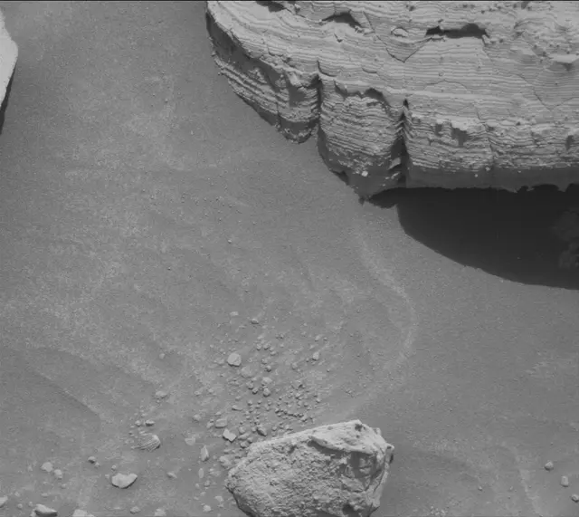 Sol 4350: Mast Camera (Mastcam)