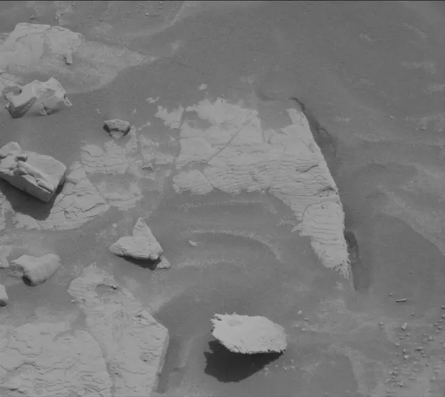 Sol 4350: Mast Camera (Mastcam)