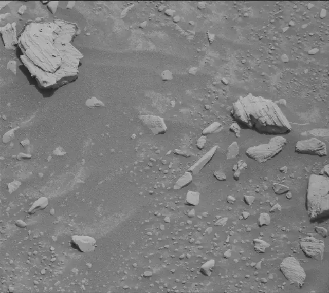 Sol 4350: Mast Camera (Mastcam)