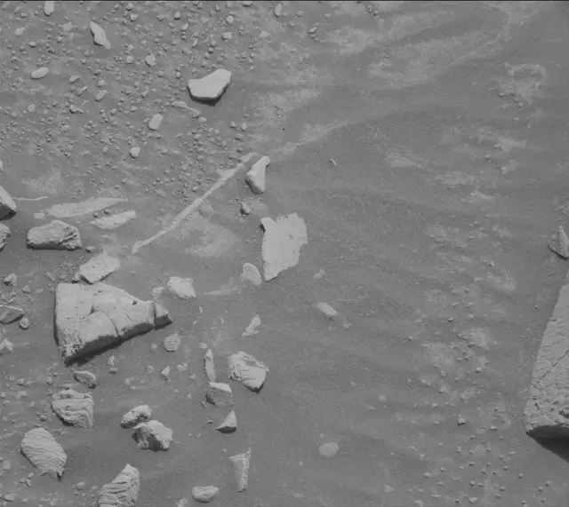 Sol 4350: Mast Camera (Mastcam)