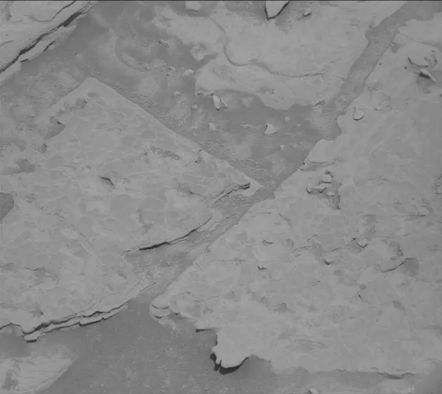 Sol 4350: Mast Camera (Mastcam)