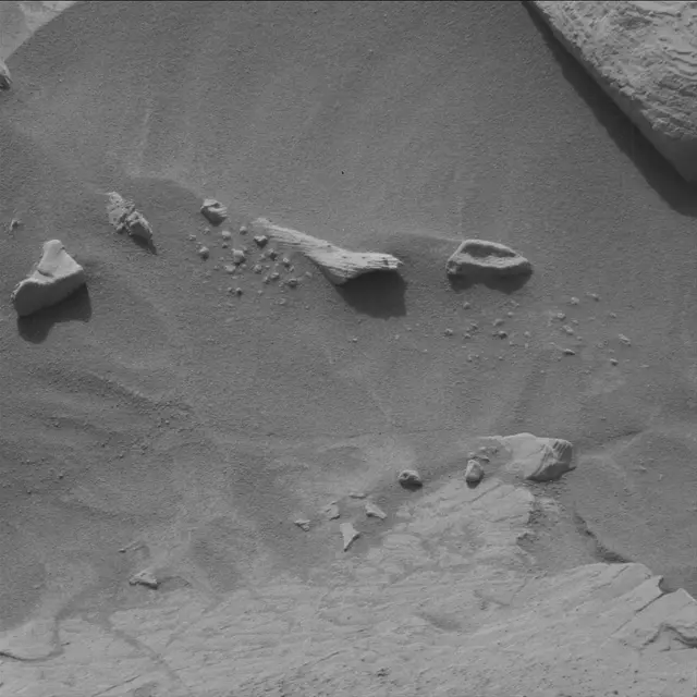 Sol 4350: Mast Camera (Mastcam)