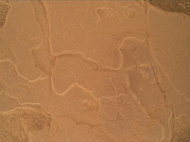 Sol 4350: Mars Hand Lens Imager (MAHLI)