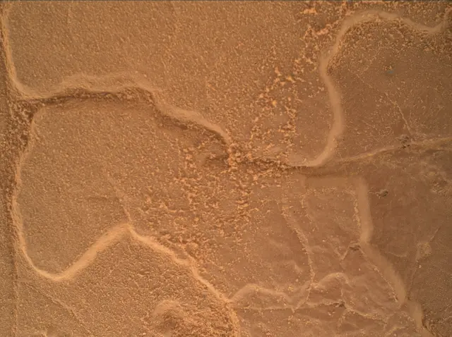 Sol 4350: Mars Hand Lens Imager (MAHLI)