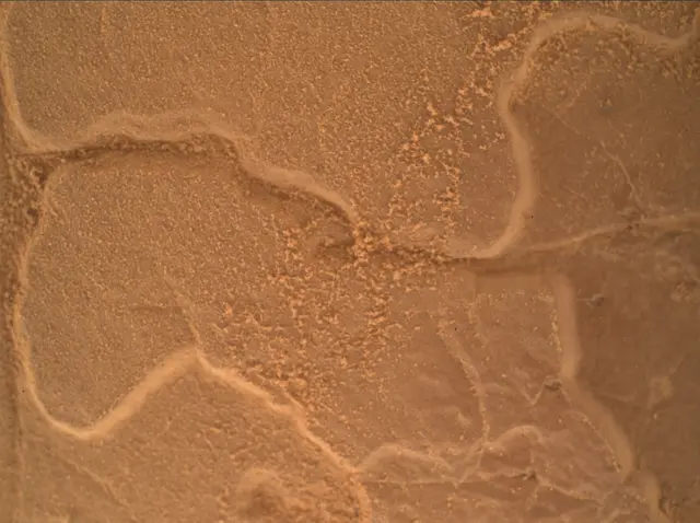 Sol 4350: Mars Hand Lens Imager (MAHLI)