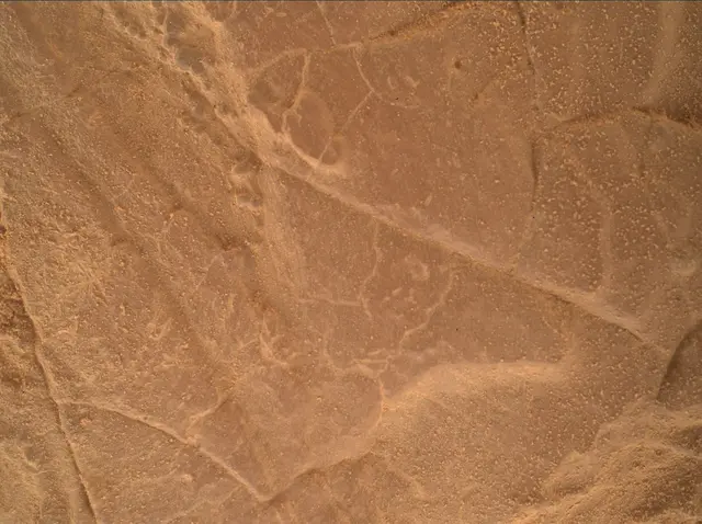 Sol 4350: Mars Hand Lens Imager (MAHLI)