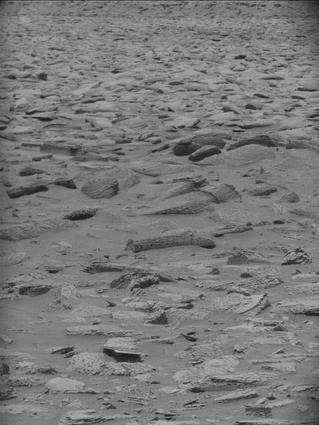 Sol 4352: Mast Camera (Mastcam)