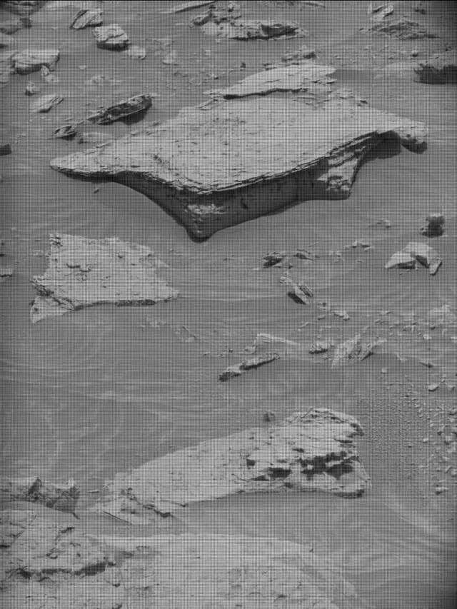 Sol 4352: Mast Camera (Mastcam)