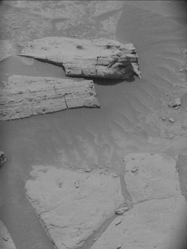 Sol 4352: Mast Camera (Mastcam)