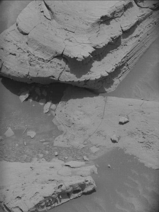 Sol 4352: Mast Camera (Mastcam)