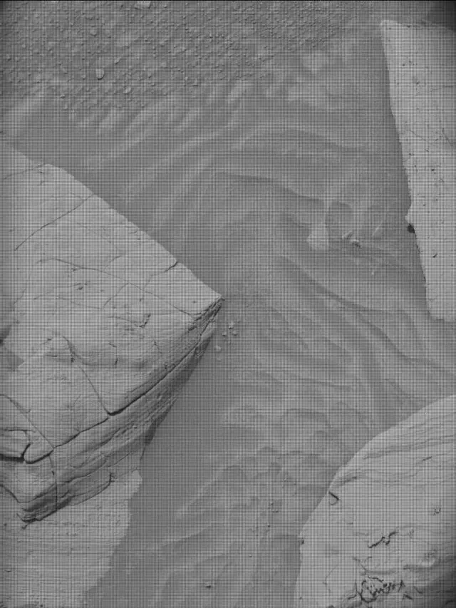 Sol 4352: Mast Camera (Mastcam)