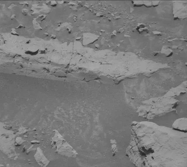 Sol 4352: Mast Camera (Mastcam)