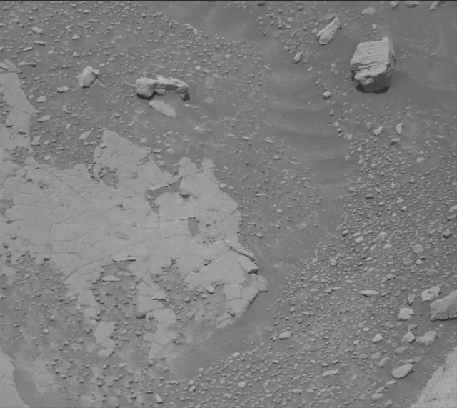 Sol 4352: Mast Camera (Mastcam)