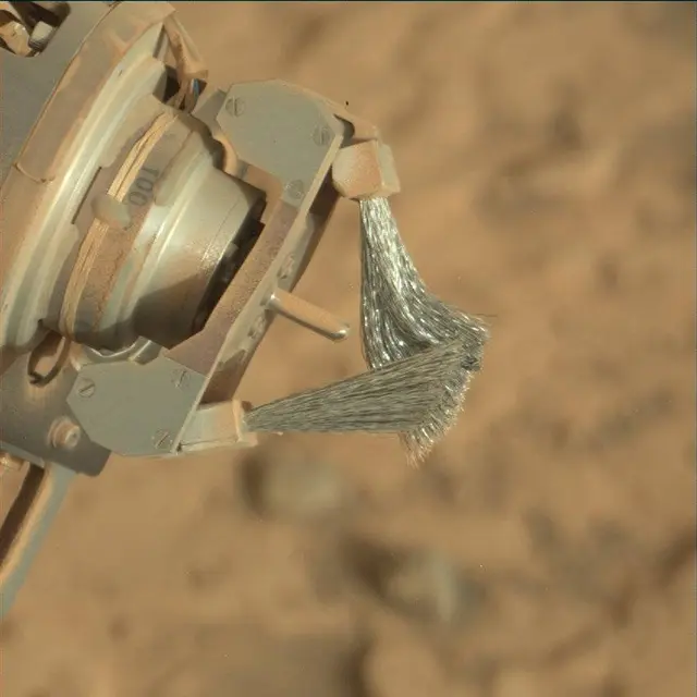 Sol 4352: Mast Camera (Mastcam)
