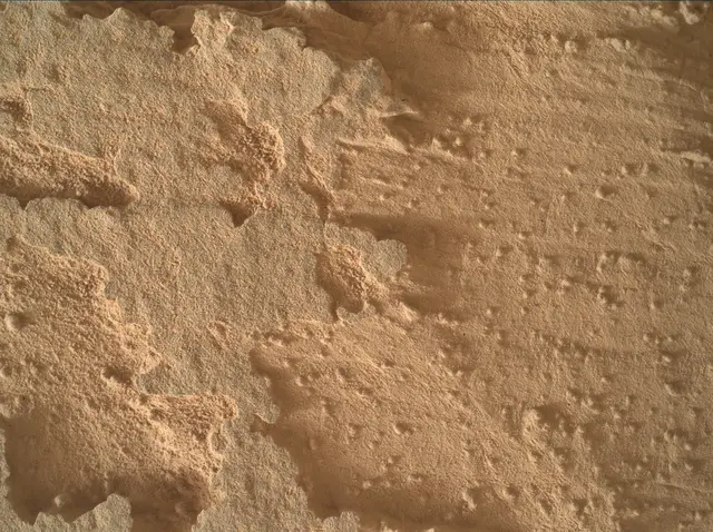 Sol 4352: Mars Hand Lens Imager (MAHLI)