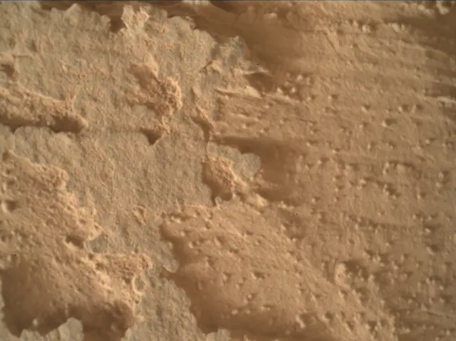 Sol 4352: Mars Hand Lens Imager (MAHLI)