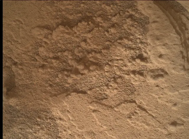Sol 4352: Mars Hand Lens Imager (MAHLI)