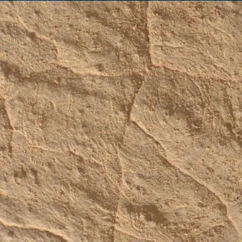 Sol 4352: Mars Hand Lens Imager (MAHLI)