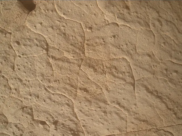 Sol 4352: Mars Hand Lens Imager (MAHLI)