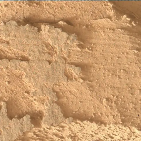 Sol 4352: Mars Hand Lens Imager (MAHLI)