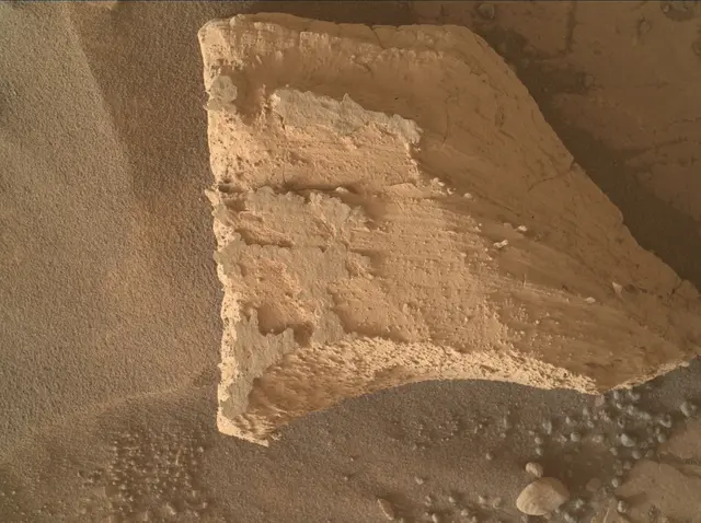Sol 4352: Mars Hand Lens Imager (MAHLI)