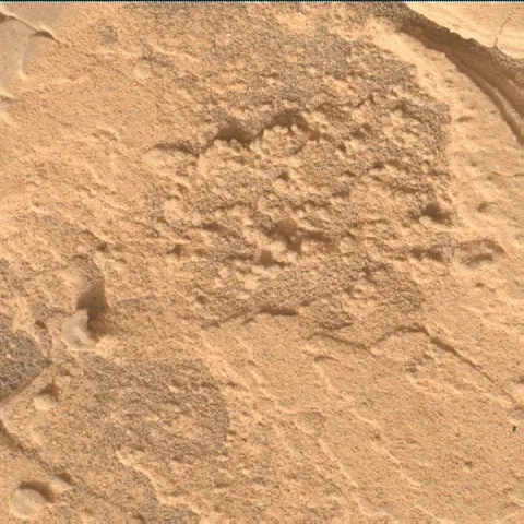 Sol 4352: Mars Hand Lens Imager (MAHLI)