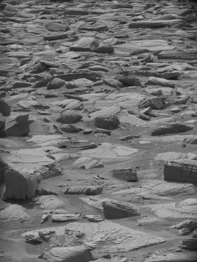 Sol 4353: Mast Camera (Mastcam)