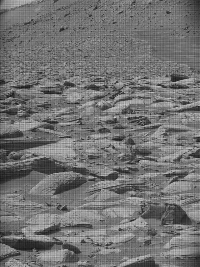 Sol 4353: Mast Camera (Mastcam)
