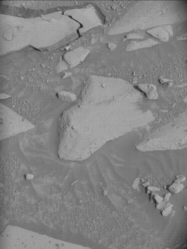 Sol 4353: Mast Camera (Mastcam)