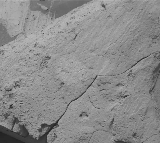 Sol 4353: Mast Camera (Mastcam)