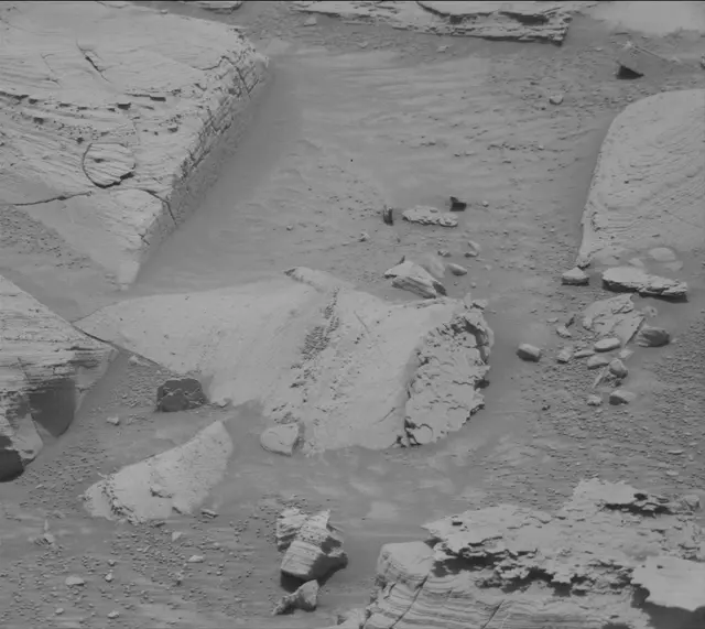 Sol 4355: Mast Camera (Mastcam)