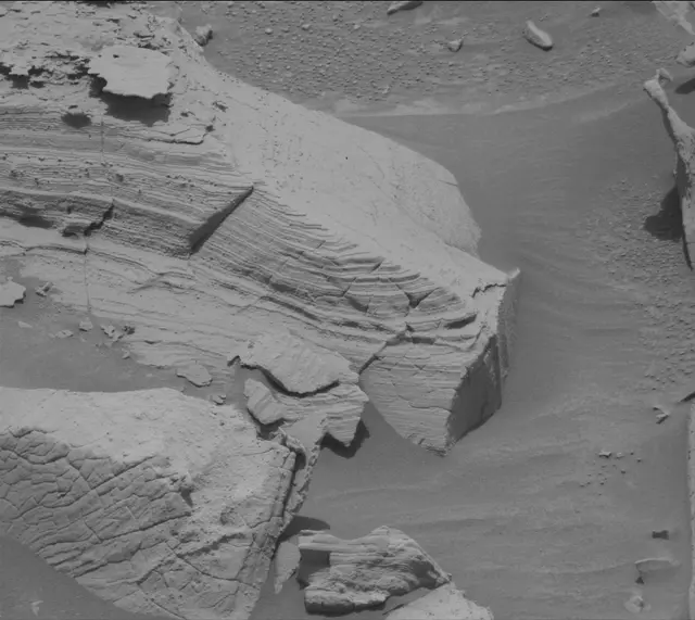 Sol 4355: Mast Camera (Mastcam)