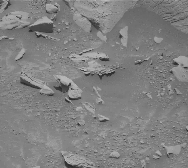 Sol 4355: Mast Camera (Mastcam)
