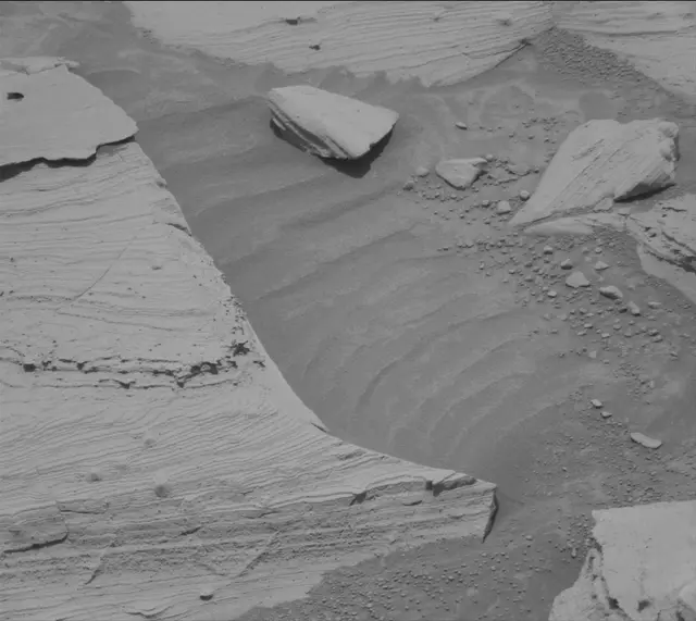 Sol 4355: Mast Camera (Mastcam)