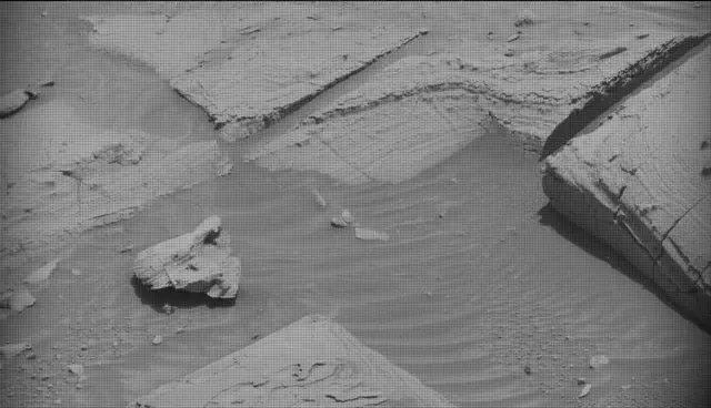 Sol 4357: Mast Camera (Mastcam)