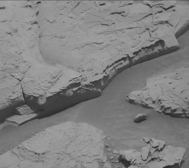 Sol 4357: Mast Camera (Mastcam)