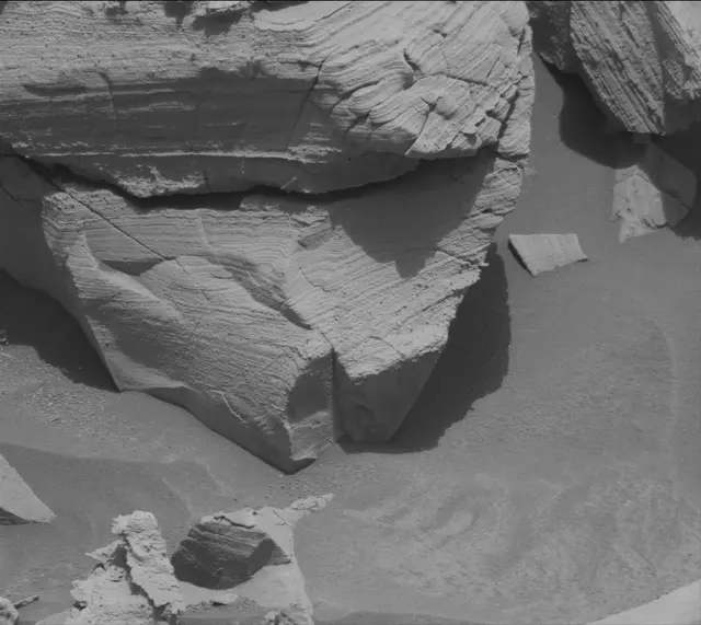 Sol 4357: Mast Camera (Mastcam)