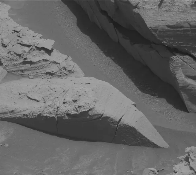 Sol 4357: Mast Camera (Mastcam)