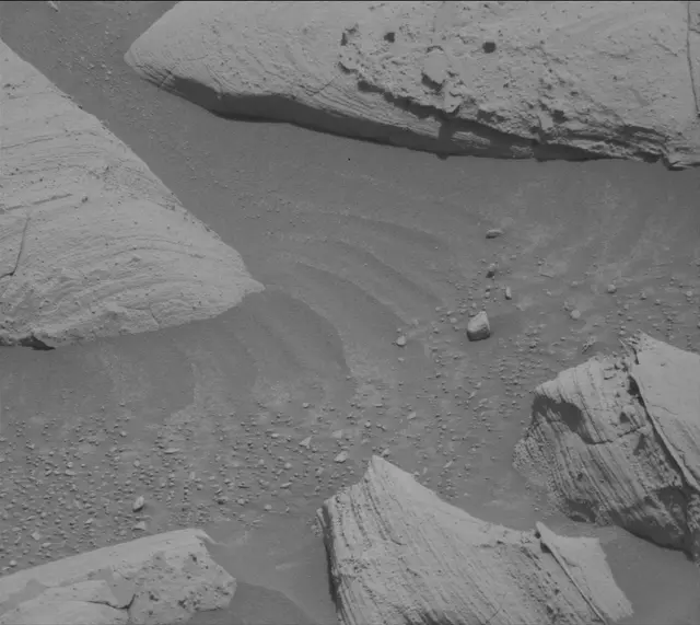 Sol 4357: Mast Camera (Mastcam)