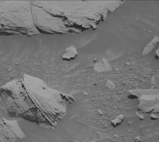 Sol 4357: Mast Camera (Mastcam)