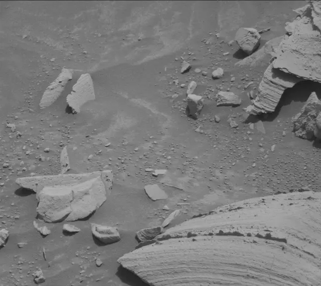 Sol 4357: Mast Camera (Mastcam)
