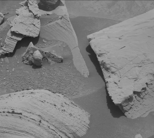 Sol 4357: Mast Camera (Mastcam)