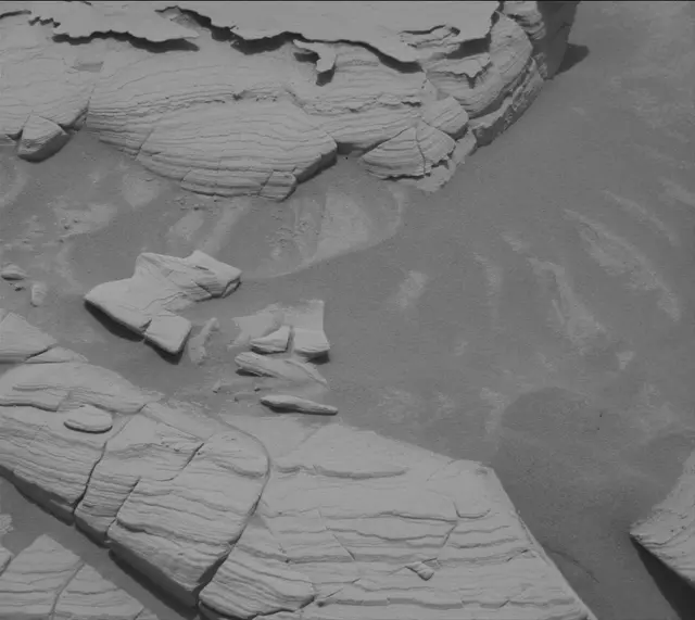 Sol 4357: Mast Camera (Mastcam)
