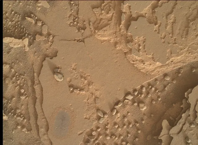 Sol 4359: Mars Hand Lens Imager (MAHLI)