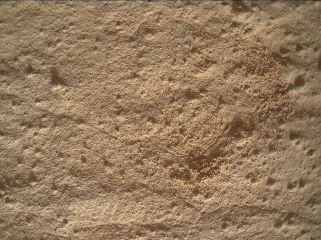 Sol 4359: Mars Hand Lens Imager (MAHLI)