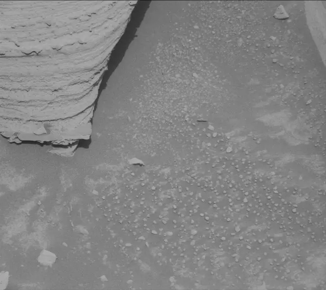 Sol 4360: Mast Camera (Mastcam)