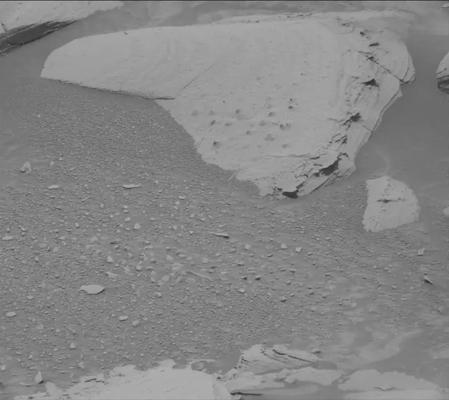 Sol 4360: Mast Camera (Mastcam)