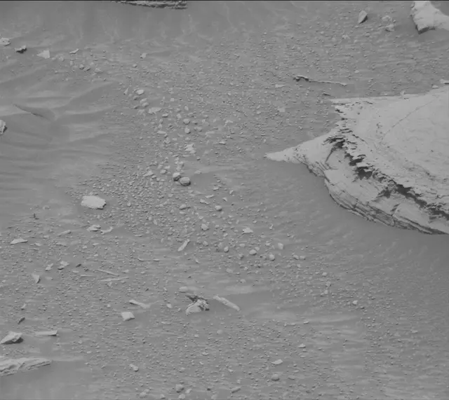 Sol 4360: Mast Camera (Mastcam)