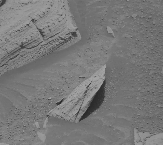 Sol 4362: Mast Camera (Mastcam)